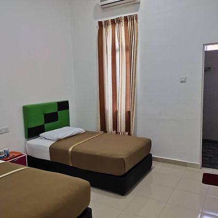 Dlayaran Villa Guest House Куала-Ромпин Экстерьер фото